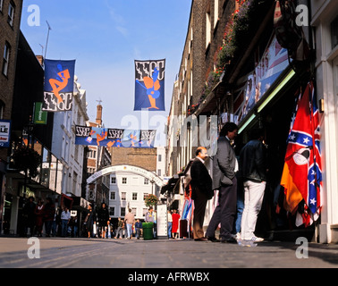 Carnaby Street, la célèbre attraction touristique à la mode, Soho, City of Westminster, London, England, United Kingdom Banque D'Images