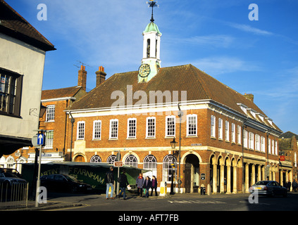 FARNHAM SURREY UK Février à la rue du château à l'égard de Nationwide Building Society building une fois le site du marché Banque D'Images