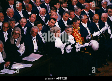 Pomp and Ceremony, City of London Lord Mayors banquet cravate blanche événement formel dans le Guildhall. Londres Angleterre 1992. ANNÉES 1990 ROYAUME-UNI HOMER SYKES Banque D'Images