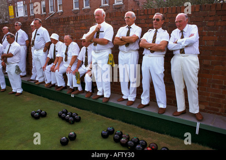 Bowles Club. Gentleman roturiers au Knighthood du Old Green Bowling club Southampton Angleterre des années 1990 Royaume-Uni vers 1995 HOMER SYKES Banque D'Images