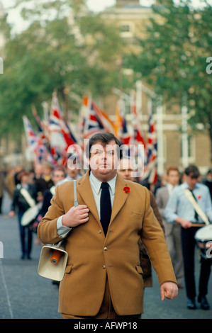 Martin Webster le Front national à la tête du rallye NF au Cenotaph le dimanche du souvenir. Londres, Angleterre 13th novembre 1977,1970s Royaume-Uni HOMER SYKES Banque D'Images