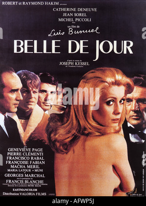 BELLE DE JOUR POUR L'affiche 1967 Paris Film production Banque D'Images