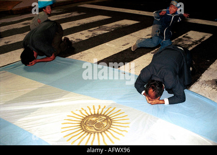 Crise économique à Buenos Aires Argentine Amérique du Sud Christian pacifique contre le gouvernement de démonstration 2002. Années 2000 HOMER SYKES Banque D'Images