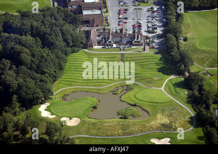 Vue aérienne de la maison de club et 18ème green de Woodbury Park Golf Course Devon Banque D'Images