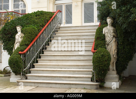 Escalier de l'Hôtel Splendid Palace à Frederikshavn, plus grand de l'îles du Prince, Istanbul, Turquie Banque D'Images