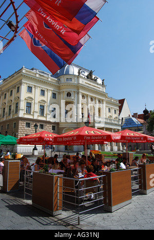 MacDonald's Restaurant en plein air, place Hviezdoslav, Vieille Ville, Bratislava, Bratislava (Slovaquie, Région Banque D'Images