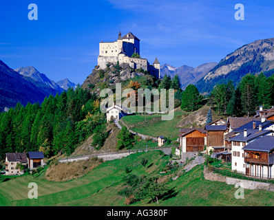 Château de Tarasp Tarasp en Suisse Banque D'Images