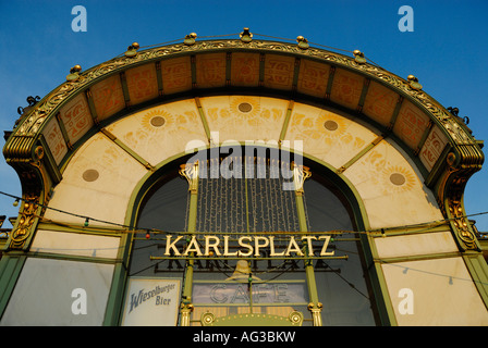 Vienne. La station de métro Karlsplatz, Pavillon Otto Wagner. Vienne, Autriche Banque D'Images