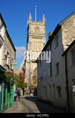 St Jean le Baptiste église paroissiale de Black Jack Street, Cirencester, Gloucestershire, Angleterre, Royaume-Uni Banque D'Images