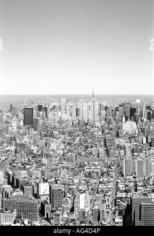 Vue aérienne de Manhattan à uptown vers Central Park, New York, USA. Banque D'Images