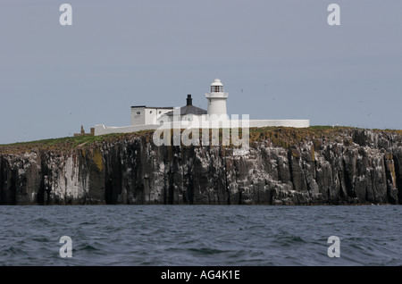 Phare sur Inner Farne Banque D'Images