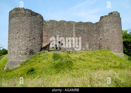 Ward intérieur de château blanc à l'origine une motte Norman Bailey et la pierre date de 1184 Monmouthshire South Wales UK Banque D'Images