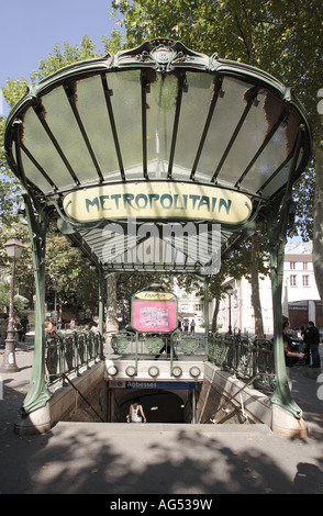 Entrée de métro Abbesses, Montmartre, Paris, France Banque D'Images