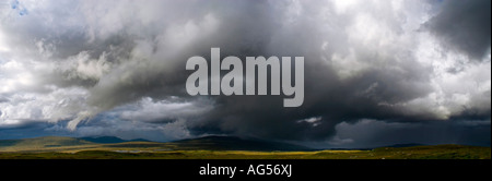 Les nuages orageux sur Rannoch Moor, Ecosse, Royaume-Uni Banque D'Images