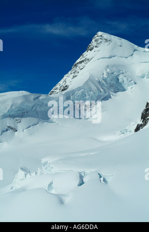 Kranzberg 3742m fait partie de la région de la montagne Jungfrau dans l'Oberland bernois canton de Suisse Banque D'Images