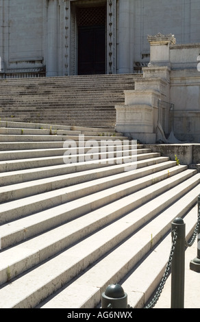 Étapes sur Victor Emmanuel Monument à Piazza Venezie Rome Italie Banque D'Images