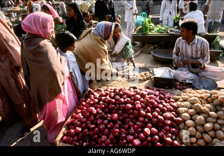 Inde Rajasthan Jaipur Chandpol Gate de légumes du marché Banque D'Images