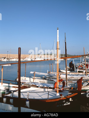 Le port de Fornells Banque D'Images