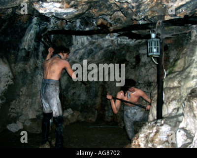 Des mannequins de cire, des chiffres, des statues, des hommes de creuser des tunnels, le grand siège de Gibraltar, l'Europe, dans les années 1780, 18e siècle, Banque D'Images