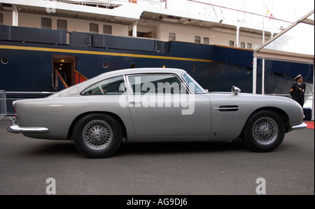 L'original James Bond Aston Martin DB5 Banque D'Images