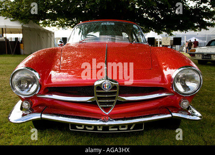 1966 Alfa Romeo Giulietta SS dans le cartier "style et luxe' affichage à Goodwood Festival of Speed, Sussex, UK. Banque D'Images