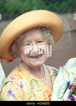 La Reine mère - sa Majesté la Reine Elizabeth la Reine mère l'honorable Elizabeth Angela Marguerite Bowes Lyon Banque D'Images