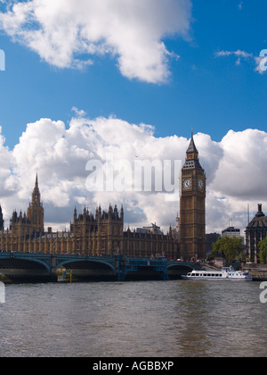 Big Ben et les chambres du Parlement Banque D'Images