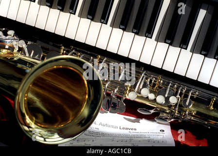 Partitions saxophone et claviers Banque D'Images