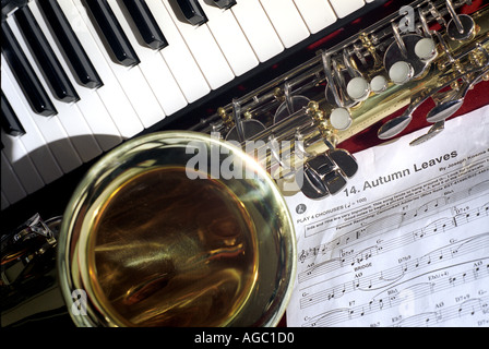 Partitions saxophone et claviers Banque D'Images