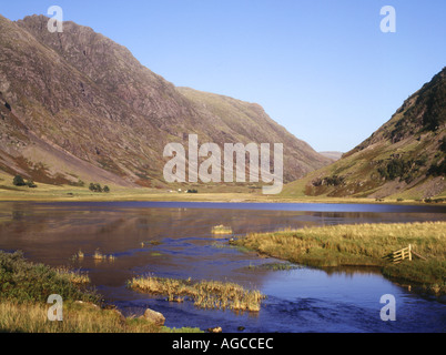 Achtriochatan dh Loch GLENCOE ARGYLL Craggy Le Chancelier robuste lochside de montagne de la vallée de Glen Coe en Écosse Banque D'Images