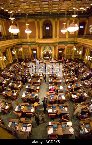 Chambre des représentants de l'État du Michigan en session Mars 2005 Photo prise depuis la galerie en utilisant la lumière disponible Banque D'Images