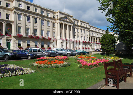 Les bureaux municipaux et de la Promenade des jardins, la Promenade, Cheltenham, Gloucestershire, Angleterre, Royaume-Uni Banque D'Images