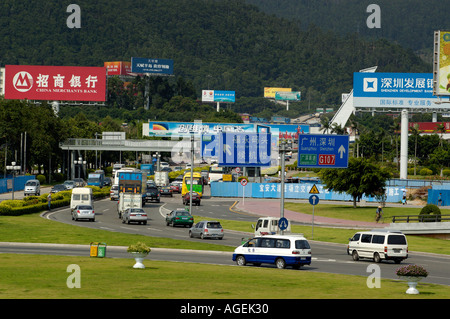 Chine Shenzhen la zone économique en développement très rapide en Chine près de Hong Kong. Banque D'Images