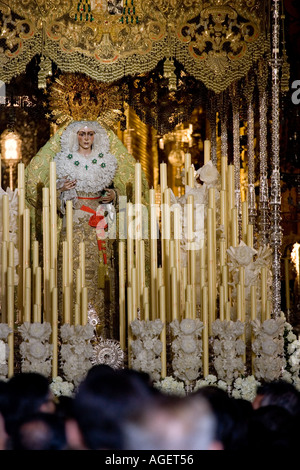 La Macarena vierge avant la semaine sainte procession Banque D'Images