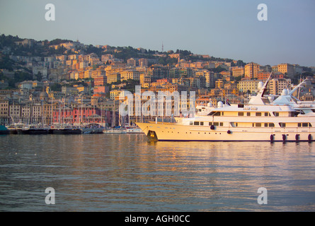 Harbour, Gênes (Genova), Italie Banque D'Images