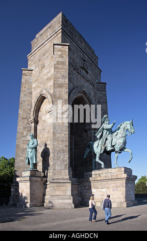 Kaiser-Wilhelm-monument à l'Hohensyburg, Allemagne, Rhénanie du Nord-Westphalie, Ruhr, Dortmund Banque D'Images