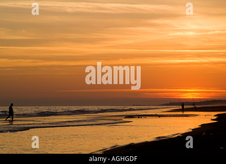 Coucher du soleil sur la plage El Loro Banque D'Images