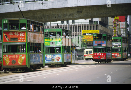 Les trams colorés Road Wanchai Hong Kong Banque D'Images