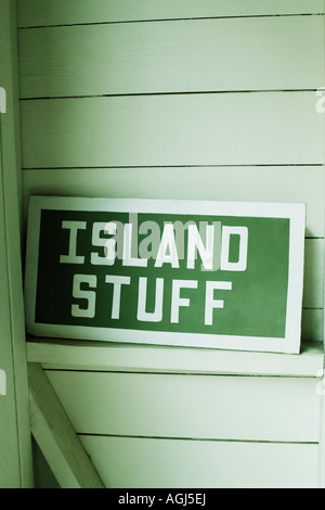 Close-up d'une pancarte portant sur des planches Banque D'Images