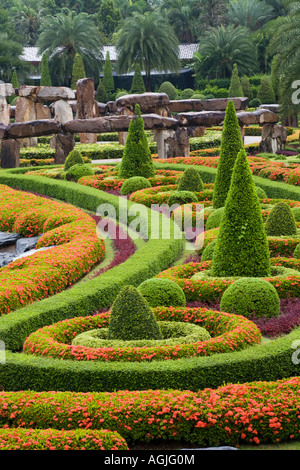 L'ornement jardin topiaire française officielle à Suan Nong Nooch Tropical Botanical Garden ou NongNooch Resort, Chon Buri, Pattaya, Thaïlande, Asie Banque D'Images