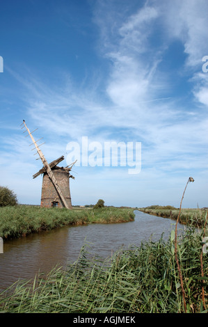 Brograve l'abandon de l'usine de drainage, près de Norfolk Broads, Horsey, Parc National Banque D'Images