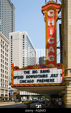 Le Chicago Theatre de State Street dans le centre-ville de Chicago en Illinois Banque D'Images