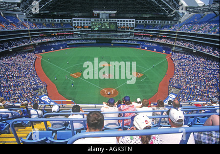 À Toronto,Canada, le célèbre lieu de baseball est l'emblématique stade Skydome ,accueil de l'équipe des Blue Jays local Banque D'Images