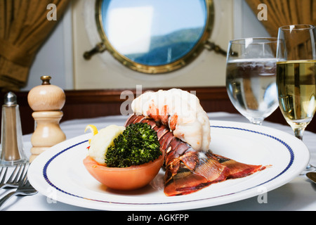 Close-up d'un plat de homard sur une plaque Banque D'Images