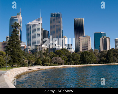 Immeubles de bureaux de Sydney CBD du bord du Royal Botanic Gardens Banque D'Images