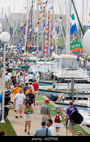 Préparatifs de Port Huron à Mackinac Voilier Race Banque D'Images