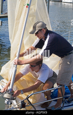 Préparatifs de Port Huron à Mackinac Voilier Race Banque D'Images