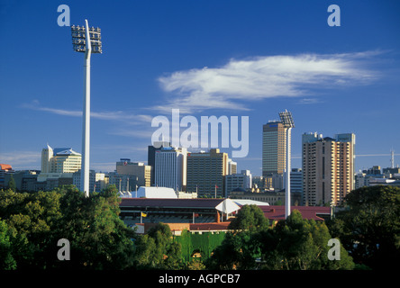 L'Australie l'Australie du Sud La Ville d'Adelaïde et Oval Cricket Ground de la lumière s Vision Lookout Banque D'Images