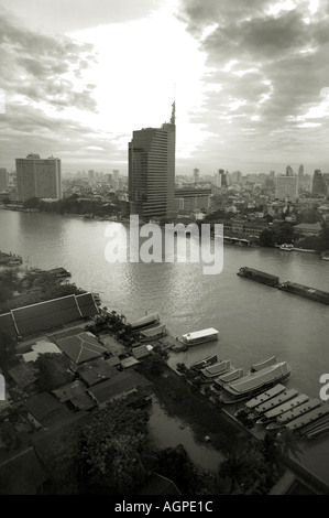 Bâtiments dans la ville b w Bangkok Banque D'Images