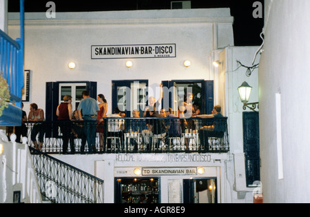 Grèce cyclades mykonos gay la nuit à Mykonos Town Banque D'Images